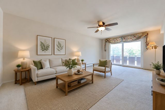2604 N Windsor Drive 204, Arlington Heights, IL 60004