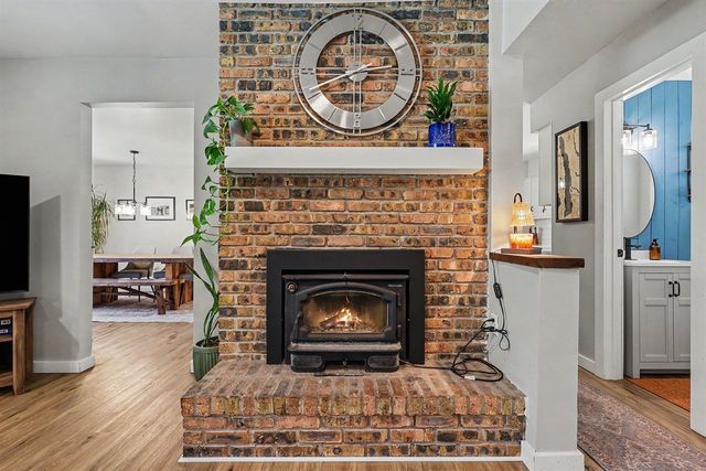 16224 Pinewood Avenue, Spring Lake, MI 49456