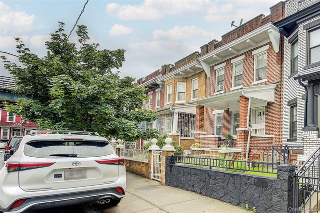 9 Adler Place, Brooklyn, NY 11208