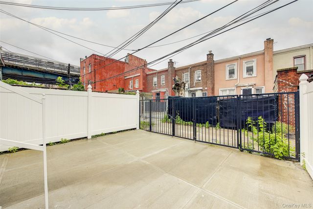 9 Adler Place, Brooklyn, NY 11208