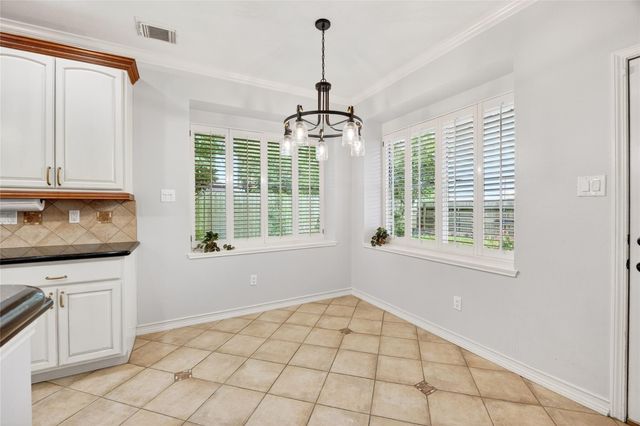 15502 Contender Lane, Friendswood, TX 77546