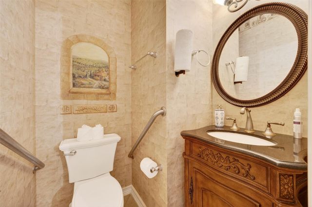 15502 Contender Lane, Friendswood, TX 77546