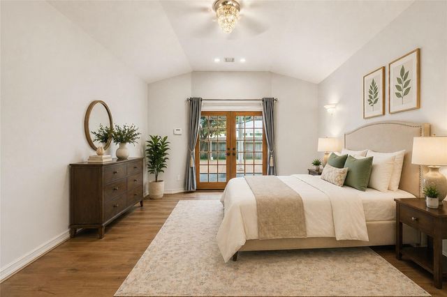 15502 Contender Lane, Friendswood, TX 77546