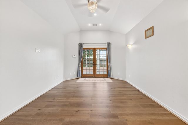 15502 Contender Lane, Friendswood, TX 77546