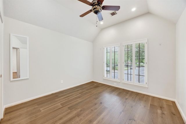 15502 Contender Lane, Friendswood, TX 77546