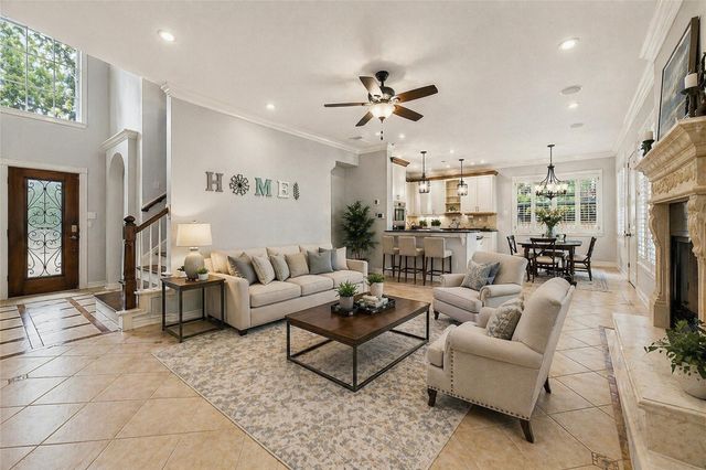 15502 Contender Lane, Friendswood, TX 77546