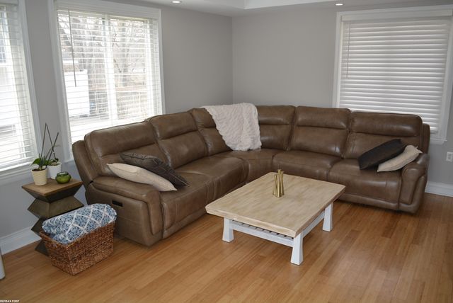 11076 Lesure Drive, Sterling Heights, MI 48312