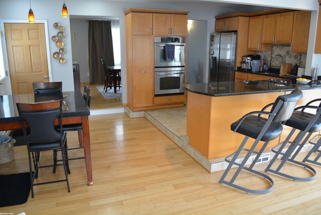 11076 Lesure Drive, Sterling Heights, MI 48312