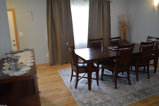 11076 Lesure Drive, Sterling Heights, MI 48312