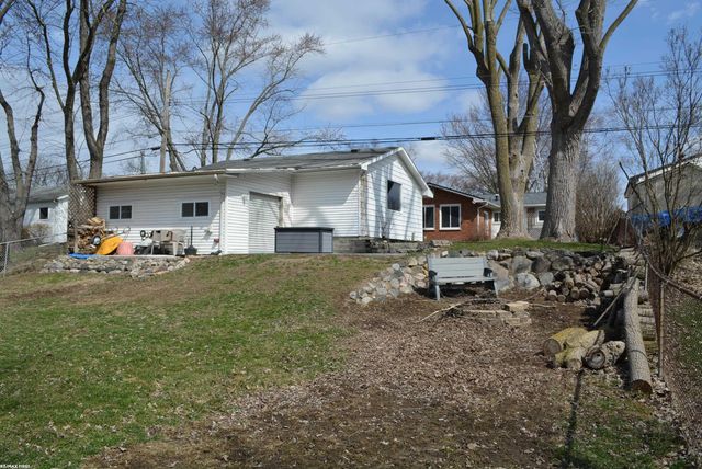 11076 Lesure Drive, Sterling Heights, MI 48312