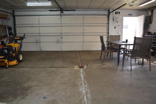 11076 Lesure Drive, Sterling Heights, MI 48312