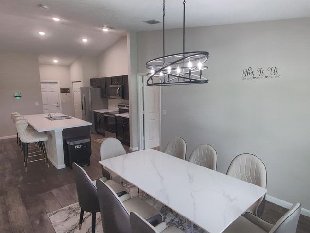 2202 SE Lucaya Street, Port St. Lucie, FL 34952