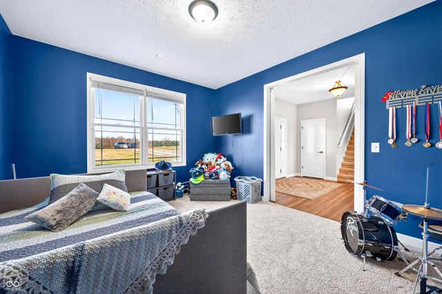 6628 S 125 W, Trafalgar, IN 46181