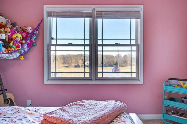 6628 S 125 W, Trafalgar, IN 46181