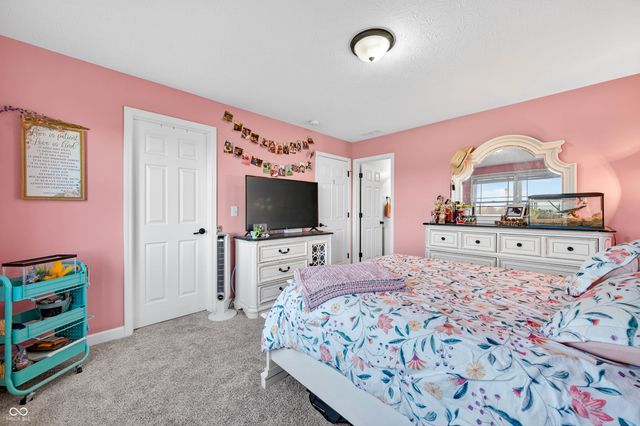 6628 S 125 W, Trafalgar, IN 46181