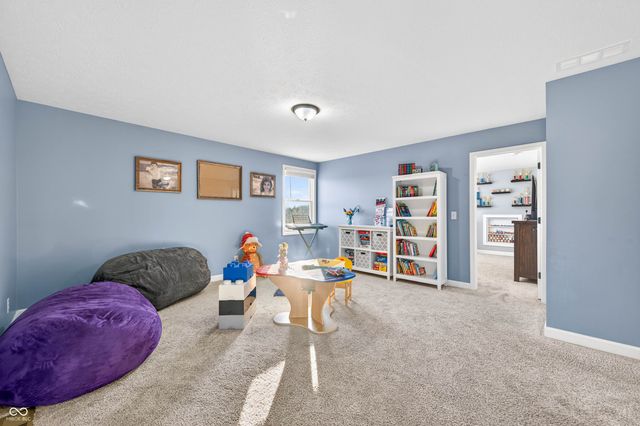 6628 S 125 W, Trafalgar, IN 46181