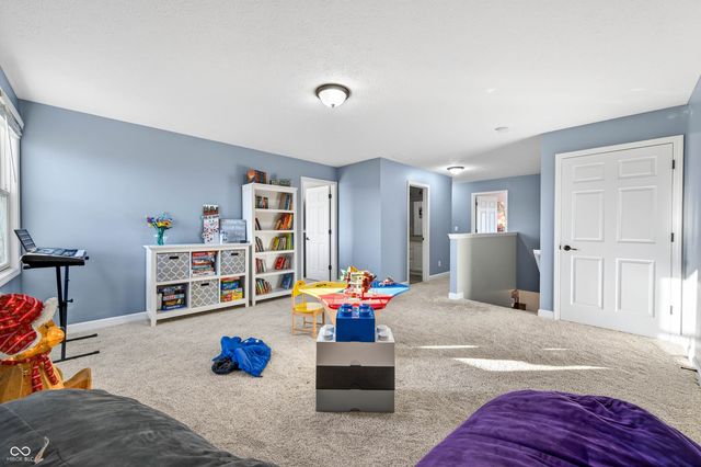 6628 S 125 W, Trafalgar, IN 46181