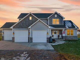 6628 S 125 W, Trafalgar, IN 46181