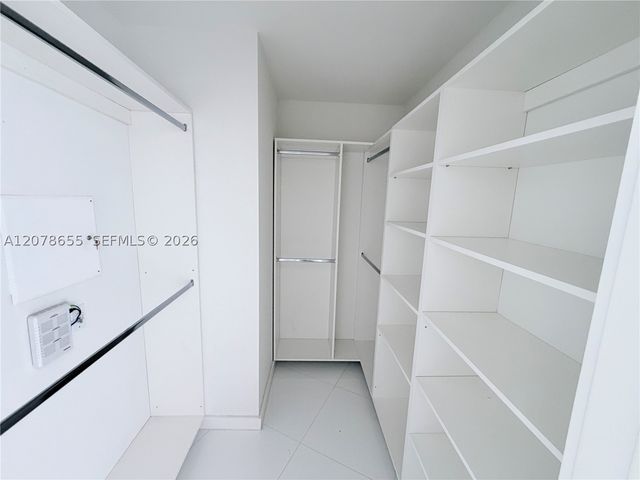 851 NE 1st Ave 3202, Miami, FL 33132