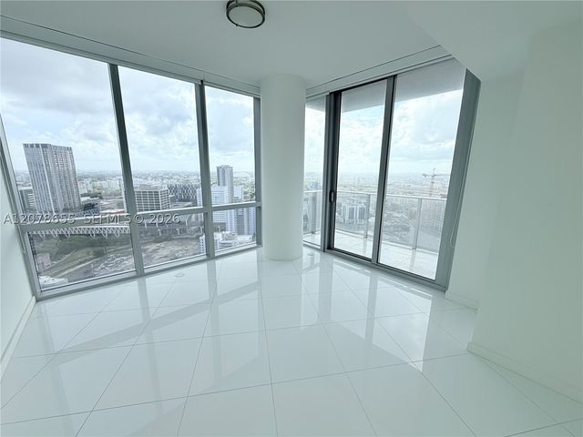 851 NE 1st Ave 3202, Miami, FL 33132