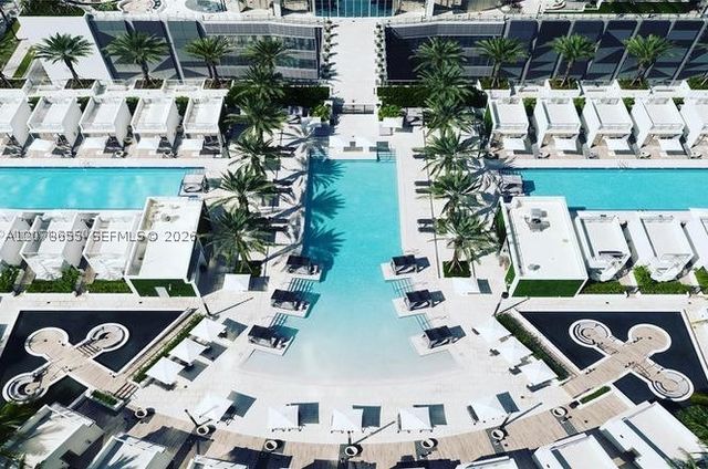 851 NE 1st Ave 3202, Miami, FL 33132