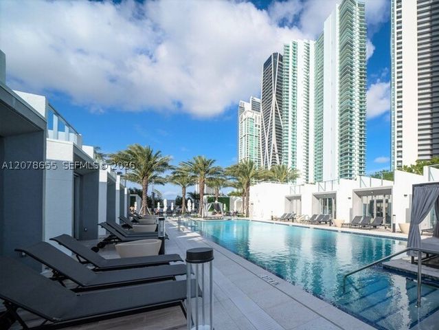 851 NE 1st Ave 3202, Miami, FL 33132
