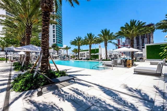 851 NE 1st Ave 3202, Miami, FL 33132