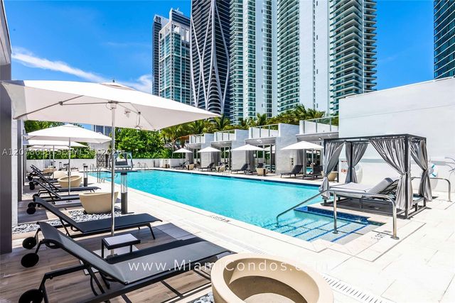 851 NE 1st Ave 3202, Miami, FL 33132