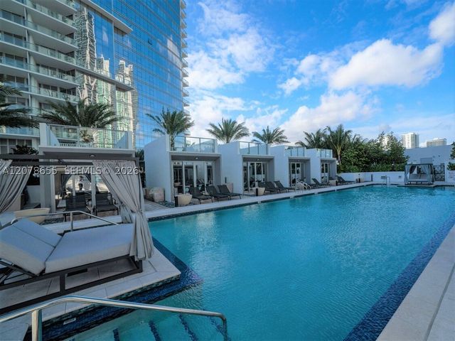 851 NE 1st Ave 3202, Miami, FL 33132