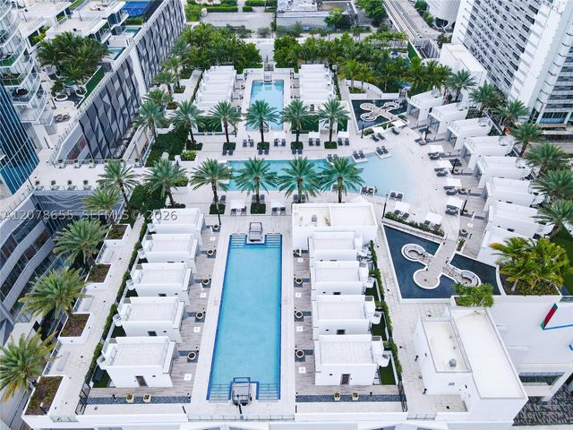 851 NE 1st Ave 3202, Miami, FL 33132