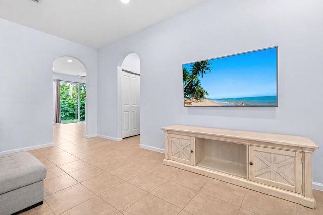 7221 Briella Drive, Boynton Beach, FL 33437