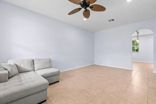 7221 Briella Drive, Boynton Beach, FL 33437