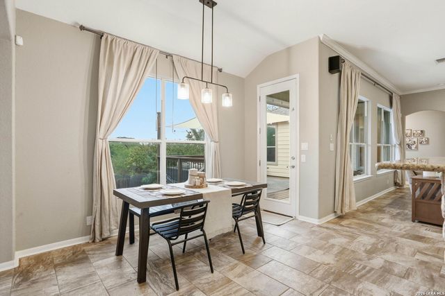 58 Horseshoe Cyn, San Antonio, TX 78258