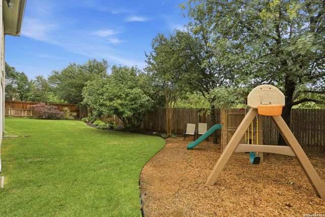 58 Horseshoe Cyn, San Antonio, TX 78258