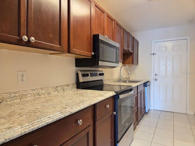 605 NORTHLAKE BOULEVARD 48, Altamonte Springs, FL 32701