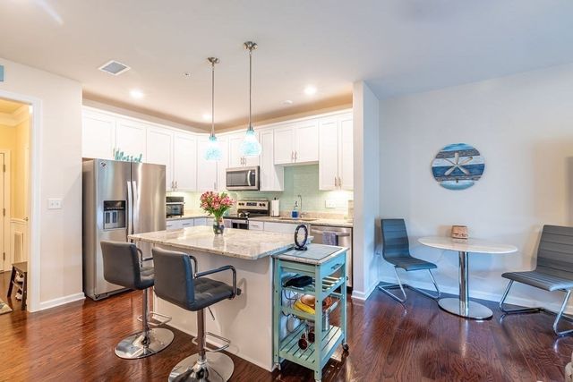 230 Martins Landing 102, North Reading, MA 01864