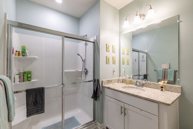 230 Martins Landing 102, North Reading, MA 01864