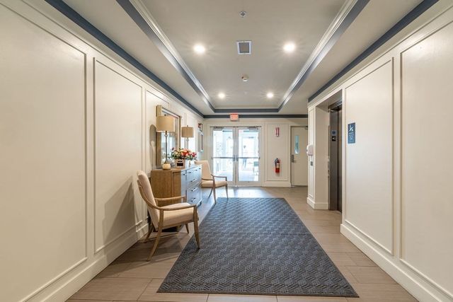 230 Martins Landing 102, North Reading, MA 01864