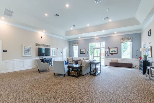 230 Martins Landing 102, North Reading, MA 01864