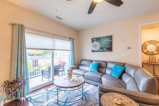 230 Martins Landing 102, North Reading, MA 01864