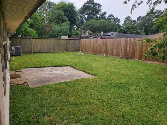 17123 Forelock Way, Crosby, TX 77532