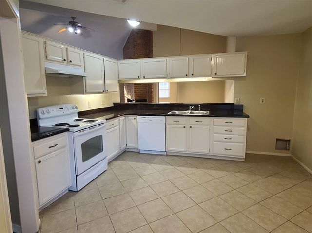 17123 Forelock Way, Crosby, TX 77532