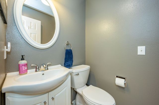 1900 Juniper Court, Des Moines, IA 50320