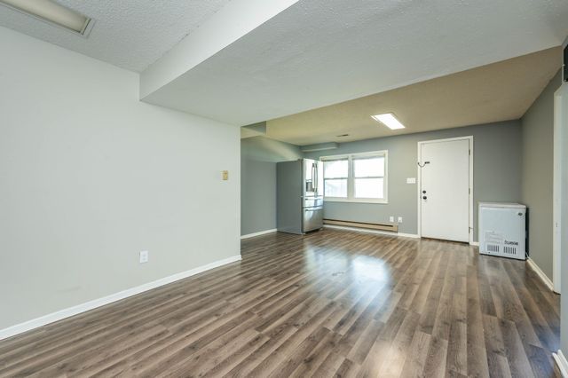 1900 Juniper Court, Des Moines, IA 50320