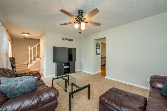 1900 Juniper Court, Des Moines, IA 50320