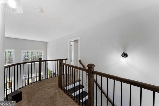 401 Blossom Trail, Acworth, GA 30101