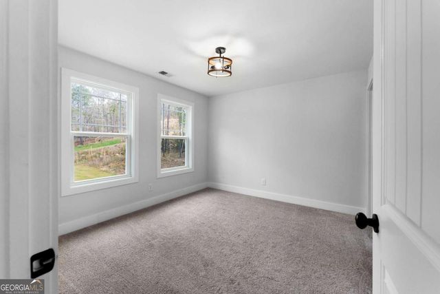 401 Blossom Trail, Acworth, GA 30101