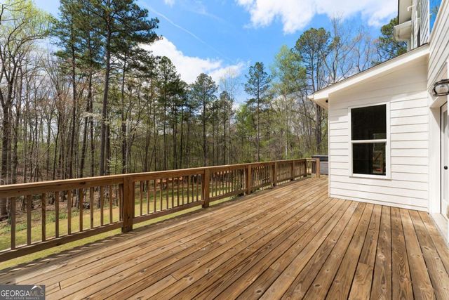 401 Blossom Trail, Acworth, GA 30101