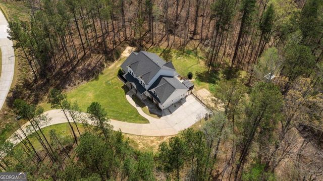 401 Blossom Trail, Acworth, GA 30101