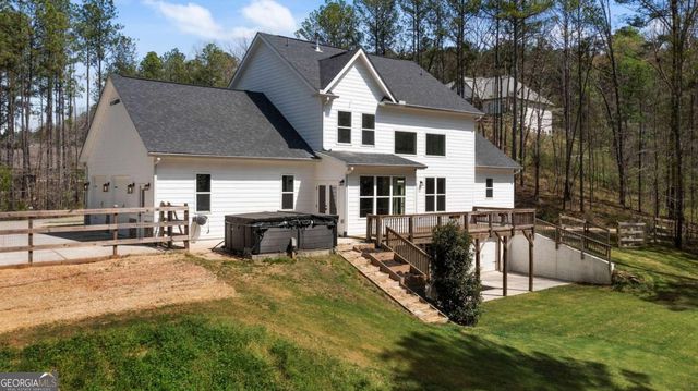401 Blossom Trail, Acworth, GA 30101